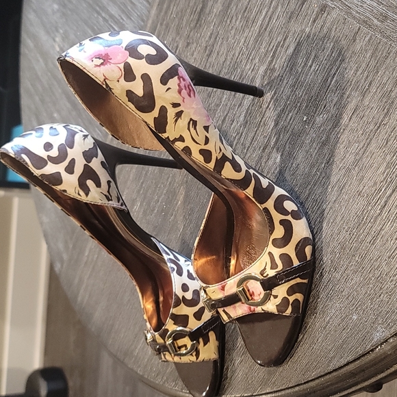 Pump - Picture 3 of 4